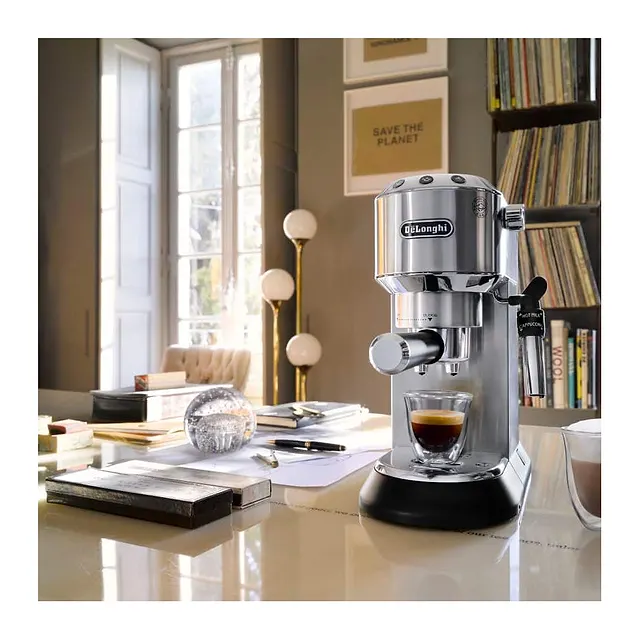 De'Longhi Dedica Style EC685 Metal, vista 6